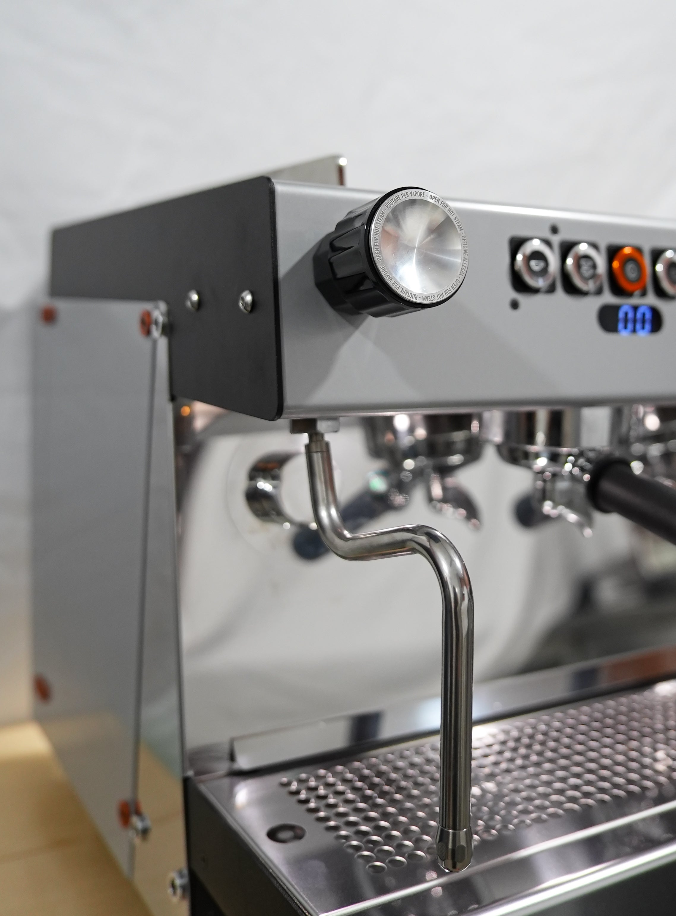 CAFETERA INDUSTRIAL PROFESIONAL ITALIANA DINAMICA 2G AUTOMÁTICA 220V